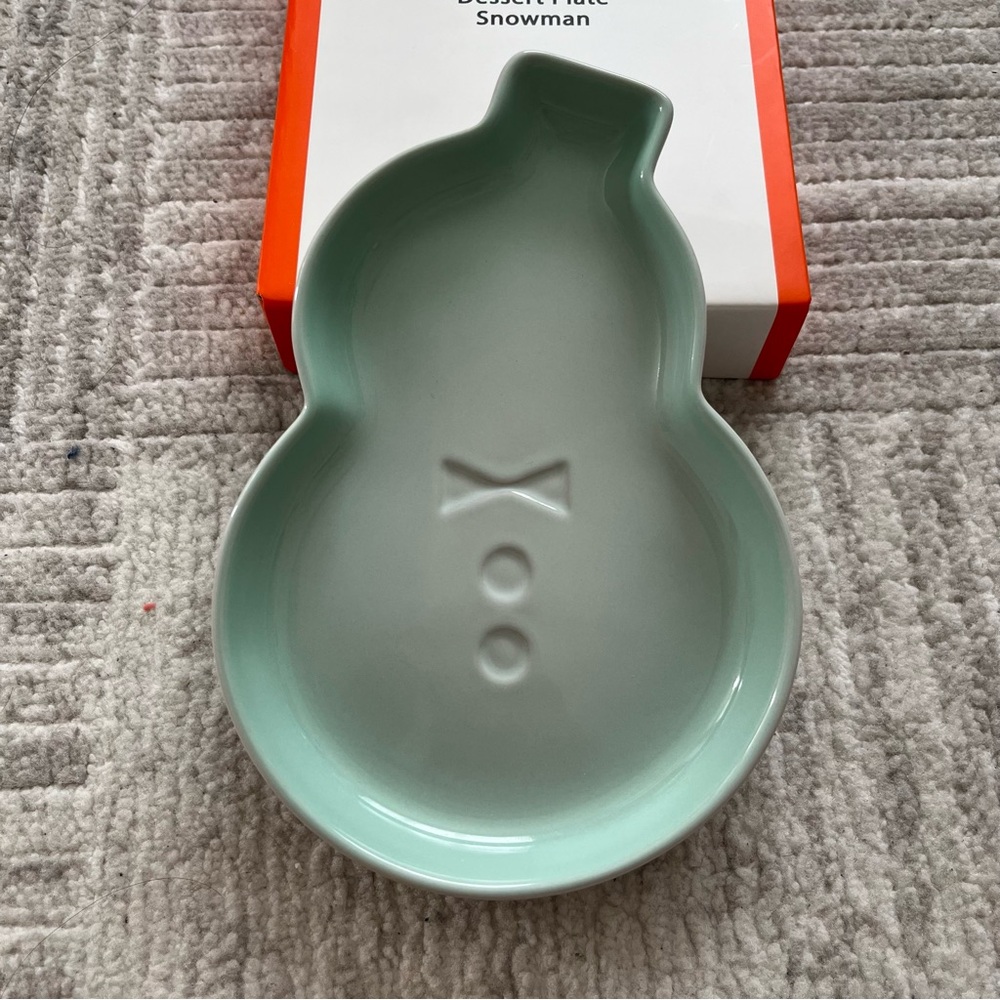 BNIB Le Creuset Plate Snowman Dessert Plate Ice Green 19cm